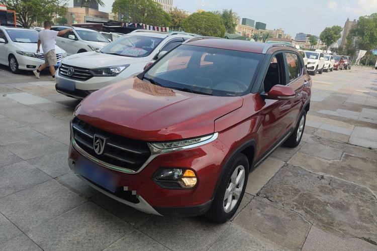 Used Baojun 510 2017 1.5L Automatic Fashion Model