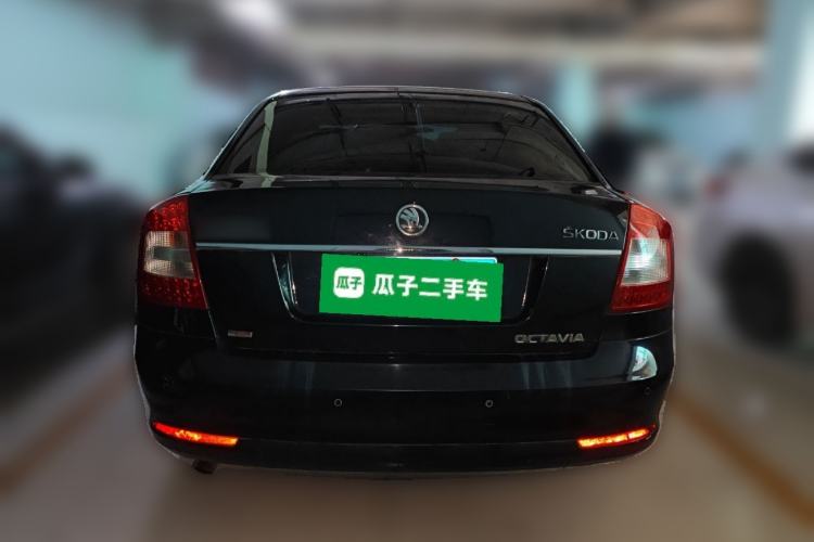 Used Skoda Octavia 2014 1.6L Automatic Yijun Edition Rear