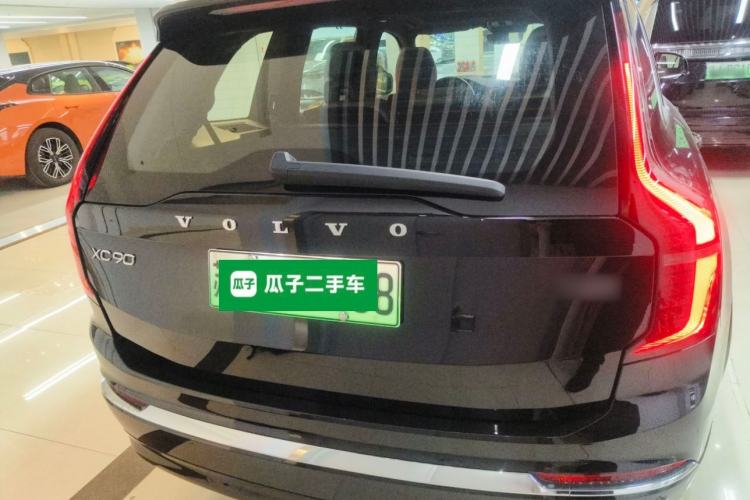 Used Volvo XC90 New Energy 2025 Facelifted T8 Luxury Flagship 7-Seater