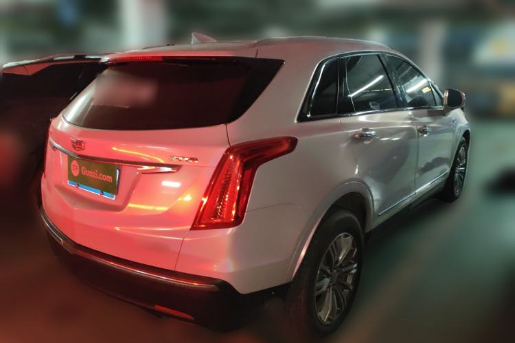 Used Cadillac XT5 2017 Anniversary Edition 25T Luxury Model Rear Right 45 Deg