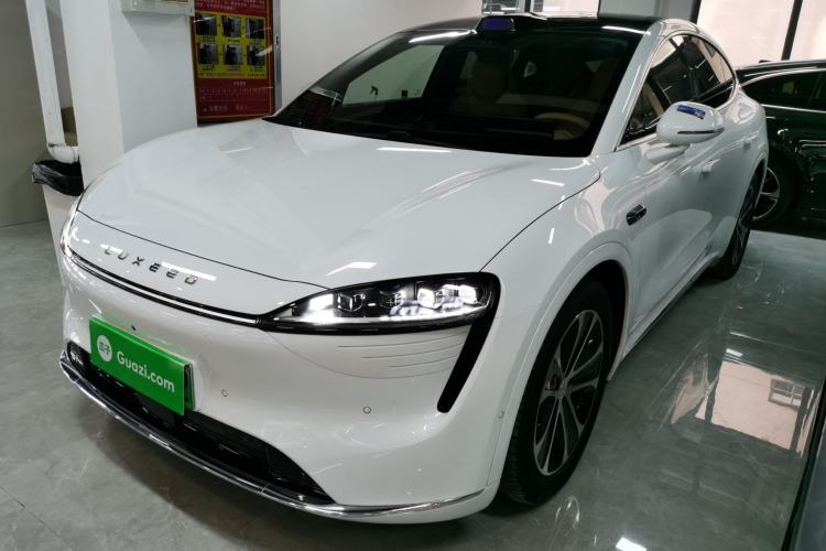Used Hima Luxeed R7 2024 All-Electric 736 km Ultra
