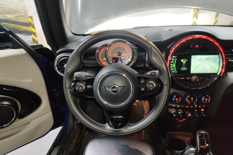 Used MINI MINI 2018 1.5T COOPER CABRIO Artist
