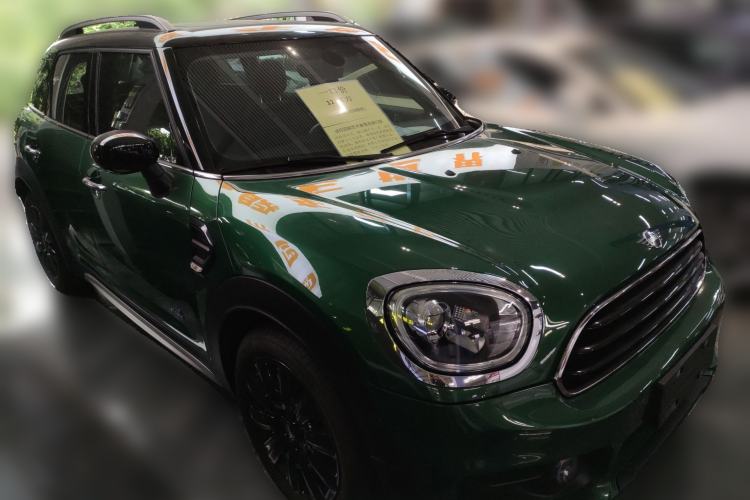 Used MINI Countryman 2019 1.5T COOPER ALL4 Artist Weekend Travel Edition Front Right 45 Deg