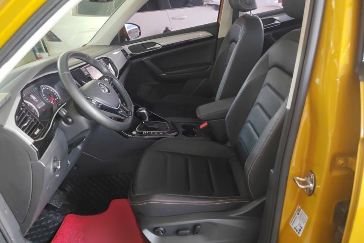 Used Volkswagen Tayron 2019 330TSI Two-Wheel-Drive Luxury Version China V Emission Standard