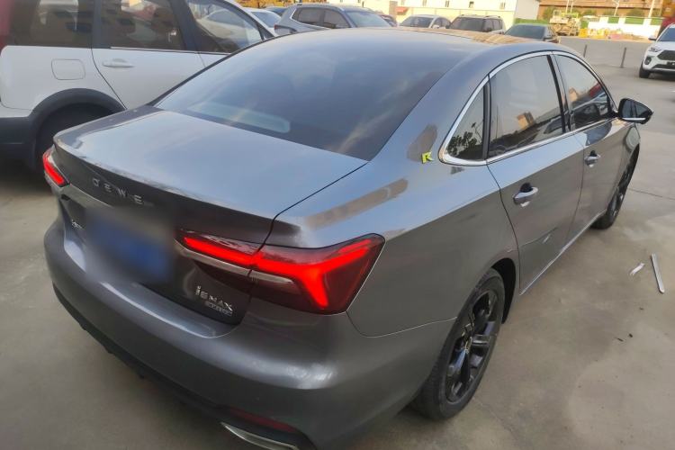 Used Roewe i6 MAX 2020 300TGI Automatic Cool & Stylish Skyroof Edition