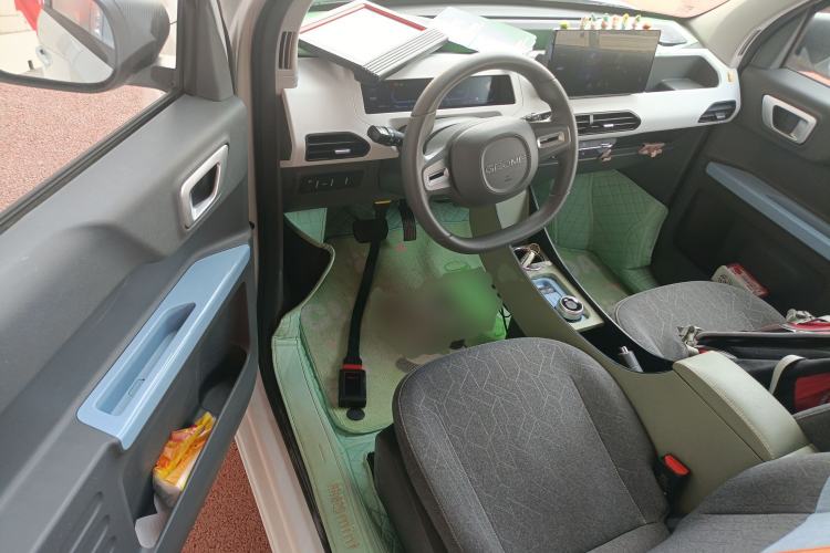 Used Geely Galaxy Panda 2024 Panda Mini 200km Longteng PRO Edition Driver Seat