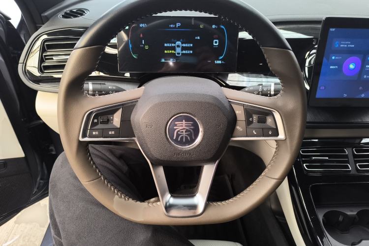 Used BYD Qin PLUS 2024 HONOR Edition DM-i 55KM Leading Model
