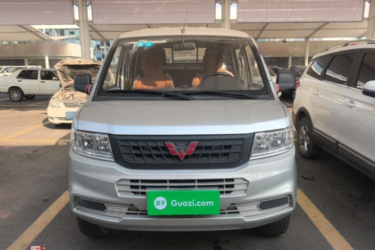 Used Wuling Rongguang New Truck 2018 1.5L Double-Cab L3C
