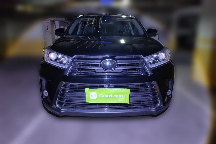 Used Toyota Highlander 2018 2.0T Four-Wheel Drive Luxury Edition 7 Seats China V Emission Standard Front