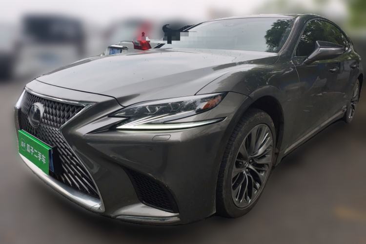 Used Lexus LS 2018 500h Executive Edition China V Standard