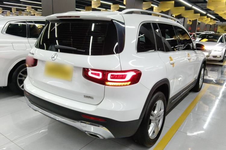 Used Mercedes-Benz GLB 2023 Refreshed GLB 200 Dynamic Edition Rear Right 45 Deg