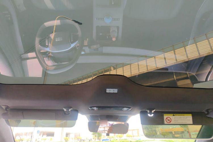 Used Geely Galaxy E8 2024 665 km Range Rear-Drive Starship Long-Range Version