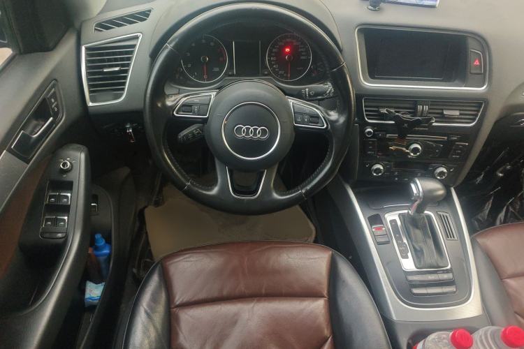 Used Audi Q5 2015 40 TFSI Technology Edition Steering Wheel