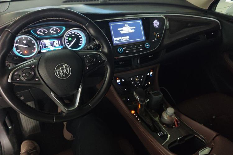 Used Buick Envision 2017 20T Two-Wheel Drive Luxury Model Center Console