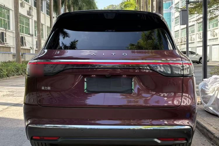 Used Hima AITO M8 2025 Extended-Range Ultra Version 53.4 kWh 5-Seater Edition