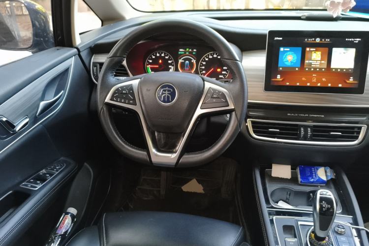 Used BYD Song MAX New Energy 2019 DM 1.5T Smart Connect Advanced 7-Seater China VI Standard Steering Wheel