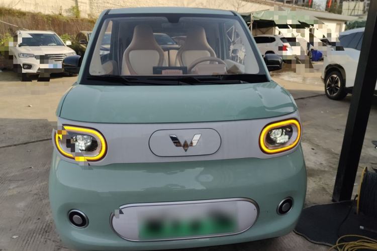 Used Wuling Hongguang MINIEV 2024 3rd Generation 215km Youth Edition Front