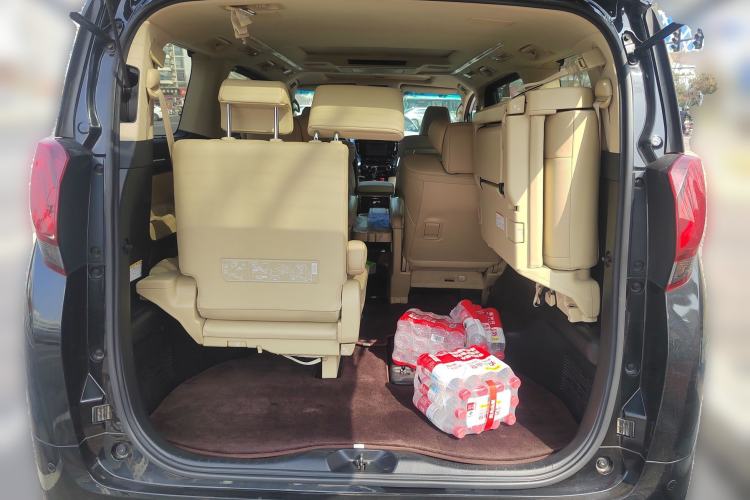 Used Toyota Alphard 2015 3.5L Luxury Edition Trunk