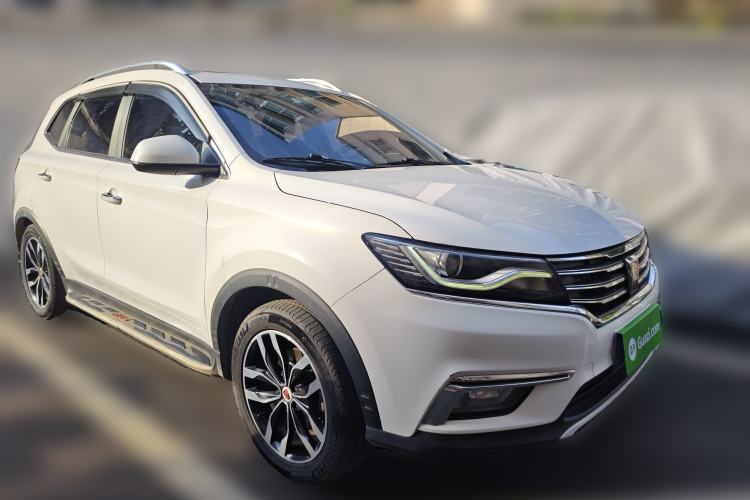 Used Roewe RX5 2016 20T Two-Wheel Drive Automatic Internet Smart Edition Front Right 45 Deg