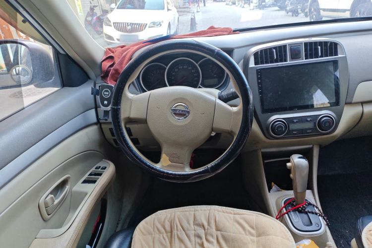 Used Nissan Sylphy 2012 Classic 1.6XE Automatic Comfort Edition Steering Wheel