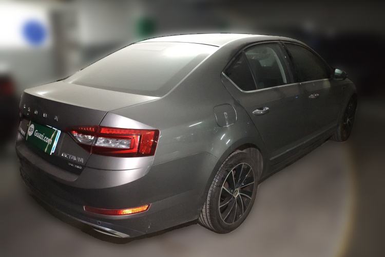 Used Skoda Octavia 2020 TSI280 DSG SmartDrive Luxury Edition