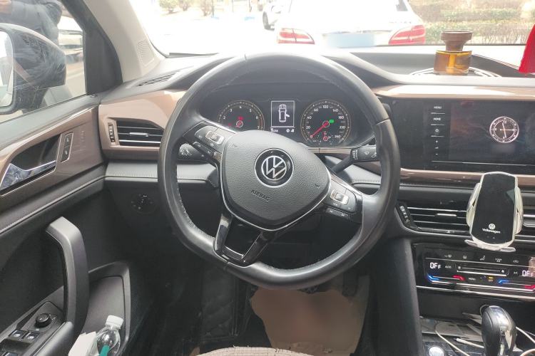 Used Volkswagen Tharu 2021 280TSI Two-Wheel Drive Comfort Edition