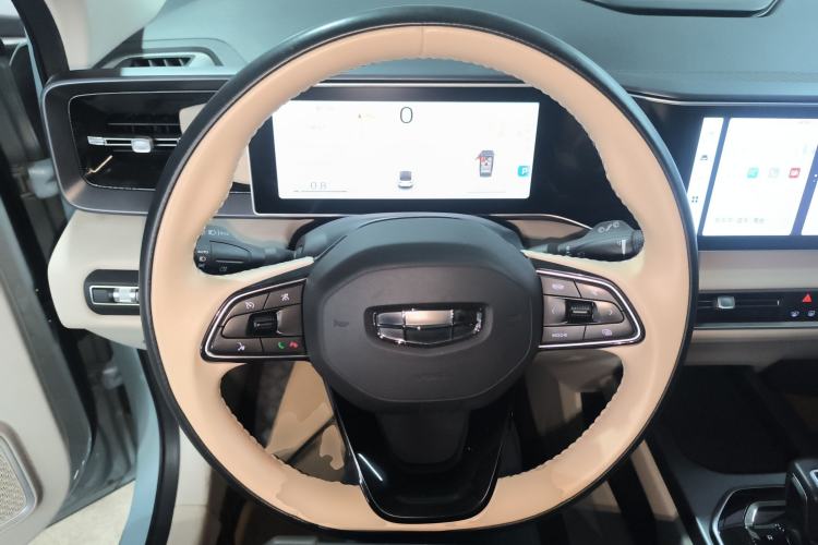 Used Geely Auto icon 2023 1.5TD Chocolate Smoothie Edition
