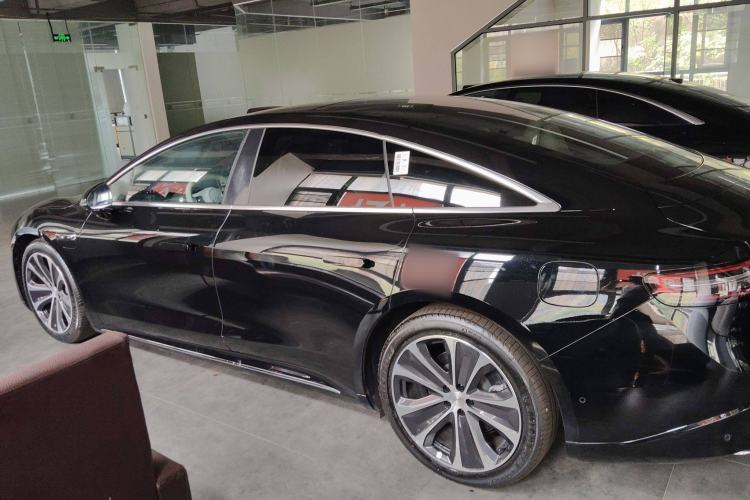 Used Hima Luxeed S7 2025 855 km Max