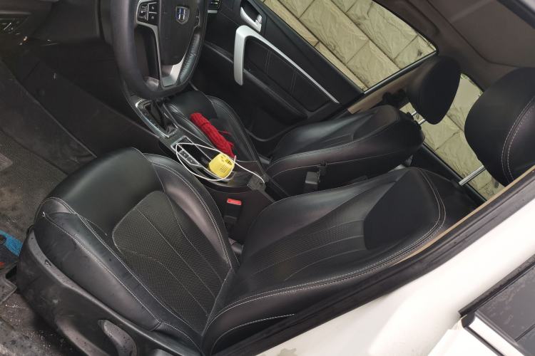 Used Geely Auto Emgrand 2017 Sedan Million Edition 1.5L CVT Upward Connectivity Version