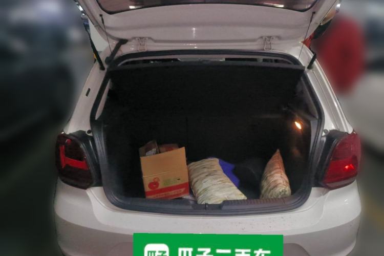 Used Volkswagen Polo 2016 1.6L Automatic Comfort Model Trunk