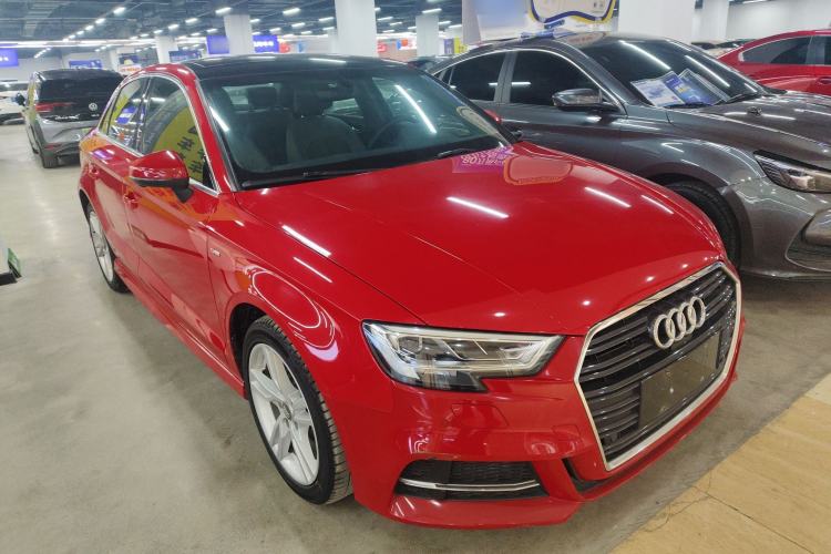 Used Audi A3 2019 Limousine 35 TFSI Fashion Edition China VI Emission Standard
