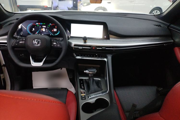 Used Changan CS35PLUS 2021 Blue Whale NE 1.4T DCT Luxury Model
