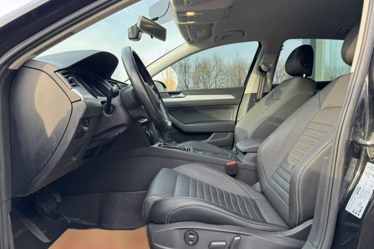 Used Volkswagen Magotan 2020 280TSI DSG Comfort Edition
