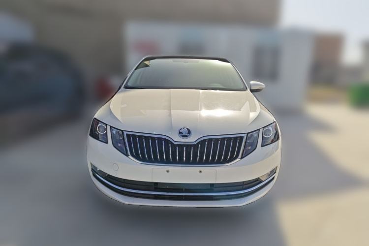 Used Skoda Octavia 2019 1.5L Automatic Smart Drive Luxury Edition China V Standard
