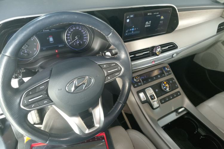 Used Hyundai Palisade 2021 3.5L Automatic 4x4 GLS
