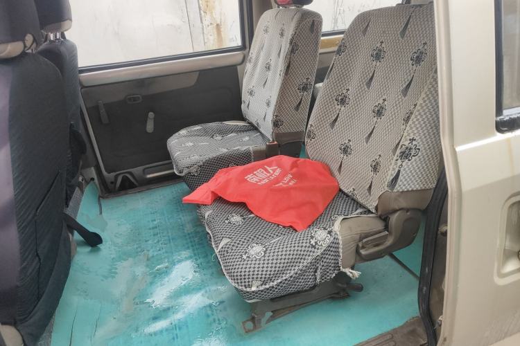 Used Wuling Rongguang 2011 1.2L Base Version Left Rear Seat