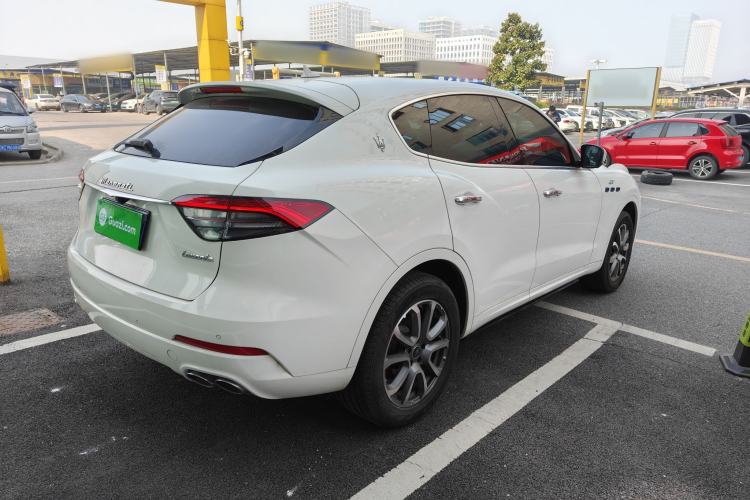 Used Maserati Levante 2022 2.0T GT Sharp Edition
