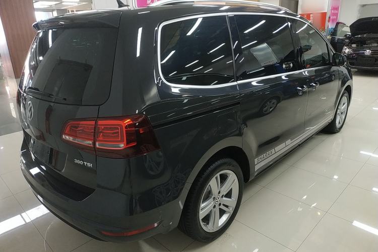 Used Volkswagen Sharan 2018 Revised Version 380TSI Comfort Edition 7-Seater
