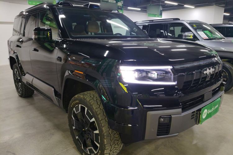 Used Formula Leopard 8 2025 Smart & Brave Flagship Edition 7 Seats Exterior 2