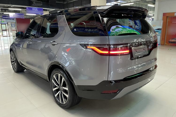 Used Land Rover Discovery 2021 360 PS R-Dynamic SE

