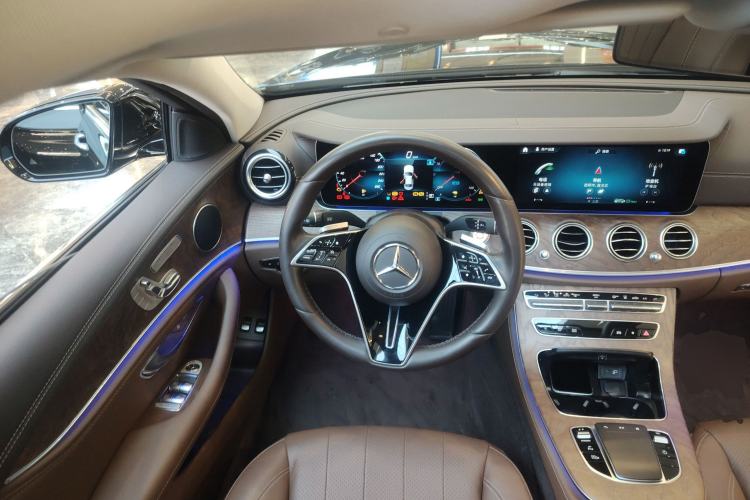 Used Mercedes-Benz E-Class New Energy 2023 E 350 e L Plug-in Hybrid Sedan
