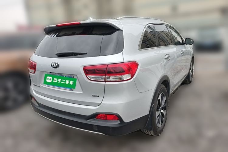 Used Kia Sorento 2015 Sorento L 2.2T Diesel 4WD Elite Edition 5 Seats China IV Standard

