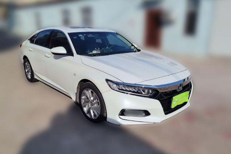 Used Honda Accord 2018 230TURBO Comfort Version National V Front Right 45 Deg