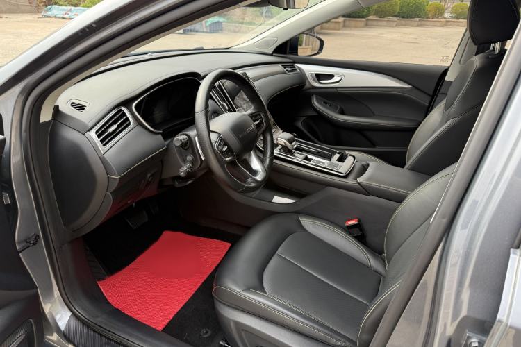 Used Roewe i6 MAX 2020 300TGI Automatic "Swell Cool Smart Drive" Edition Interior 1