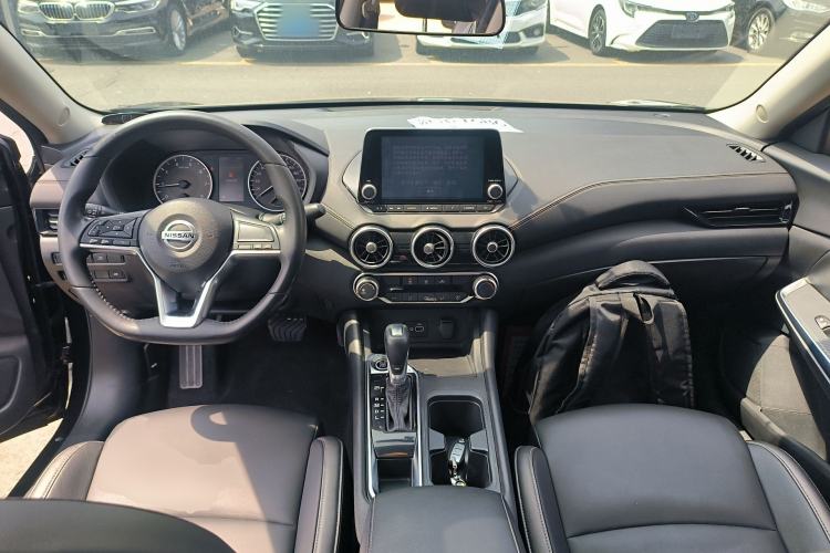 Used Nissan Sylphy 2020 1.6L XL CVT Enjoyment Edition Center Console