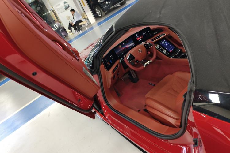 Used MG Cyberster 2024 501km Charming & Heartwarming Edition
