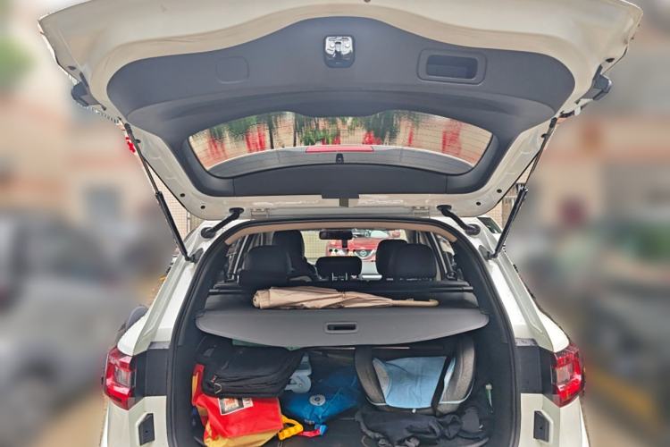 Used Renault Koleos 2018 2.5L Two-Wheel Drive Prestige Edition Trunk