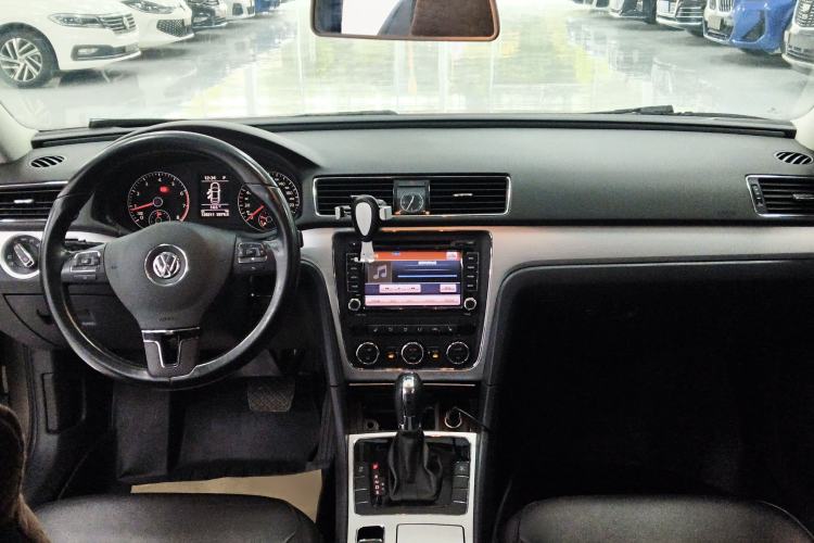 Used Volkswagen Passat 2015 1.8TSI DSG Prestige Edition