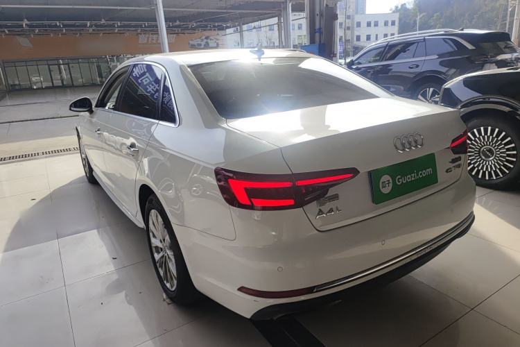 Used Audi A4L 2019 40 TFSI Ambition Version China V
