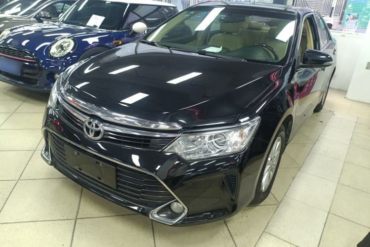 Used Toyota Camry 2016 2.0G 10th Anniversary Leading Edition